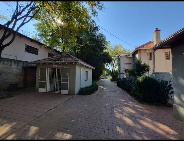 164M² OFFICE TO LET IN MELROSE ESTATE